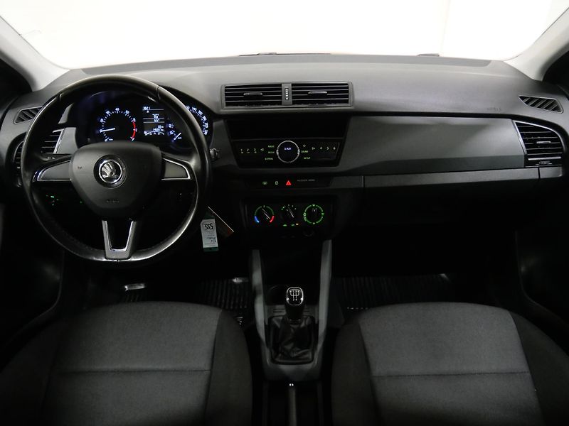 Škoda Fabia - fotka 5 z 25