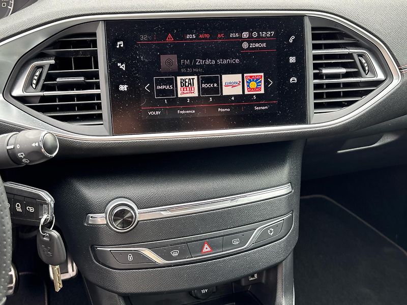 Peugeot 308 Kombi 308 - fotka 12 z 26