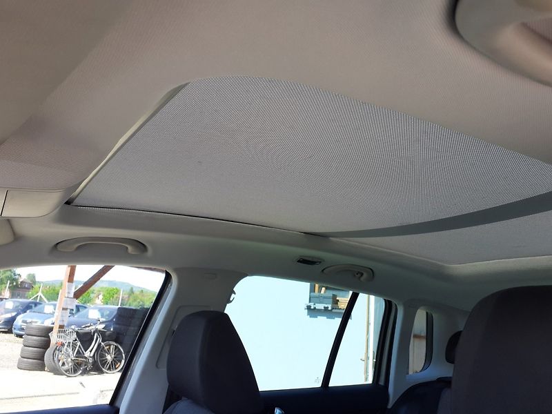 Volkswagen Tiguan (2009) 1.4 TSi 4x4 - fotka 13 z 22