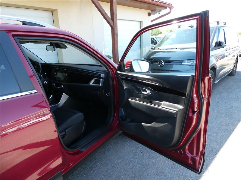 SsangYong Korando 1,5 1.5T-GDI,Style,4x4,automat - fotka 24 z 42