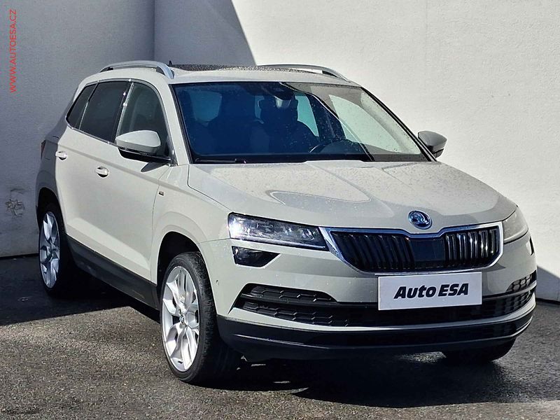 Škoda Karoq (2020) 1.5 TSi, Drive, DSG, LED - fotografie inzerátu