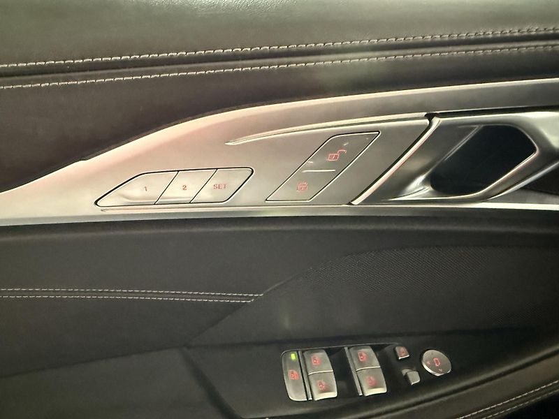 BMW Řada 8 (2021) 840 XD M-PAKET LASER HUD K360! - fotka 35 z 49