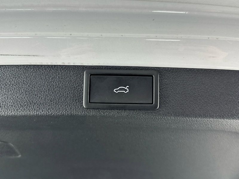 Škoda Octavia (2025) Combi 1.5TSI 110kW Top Selecti - fotka 31 z 34