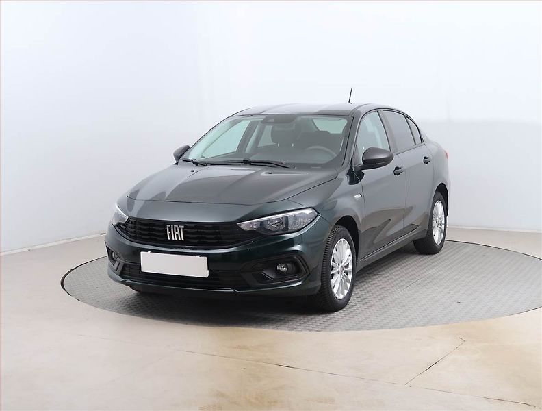 Fiat Tipo (2024) 1.0 FireFly, ČR,1.maj - fotka 2 z 14