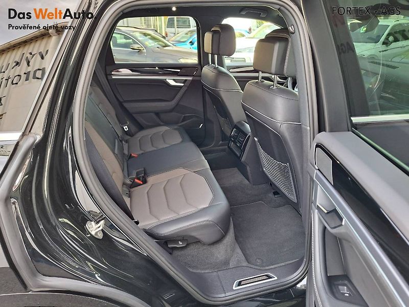 Volkswagen Touareg (2024) R-LINE, FACELIFT,3.0 TDI,210kW - fotka 21 z 29