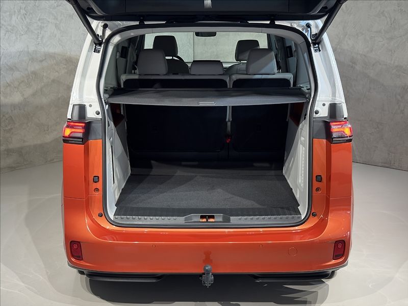 Volkswagen ID.Buzz Pro 150kW IQ Light Assist - fotka 12 z 50