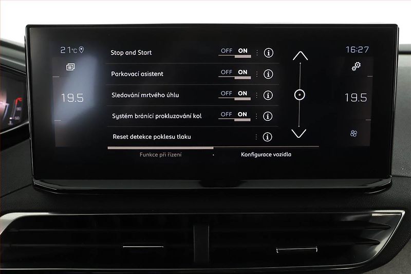 Peugeot 3008 (2021) 1.2 PureTech - fotka 15 z 20
