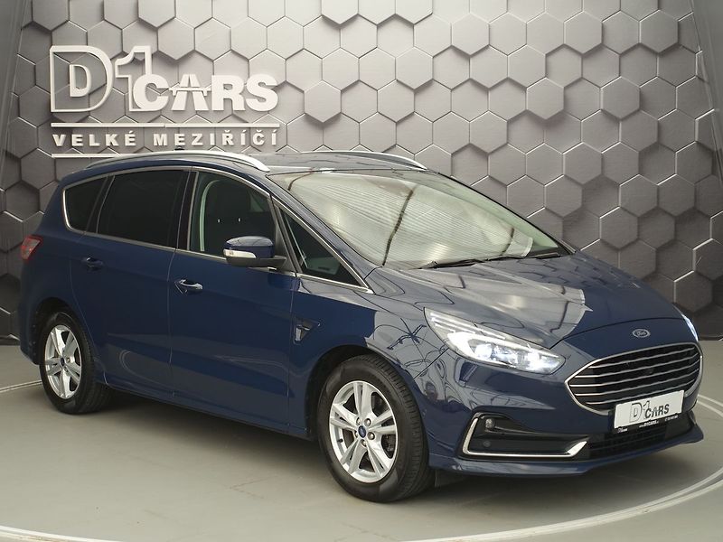 Ford S-MAX 140 kW, Titanium, REZERVOVÁNO - fotka 6 z 44