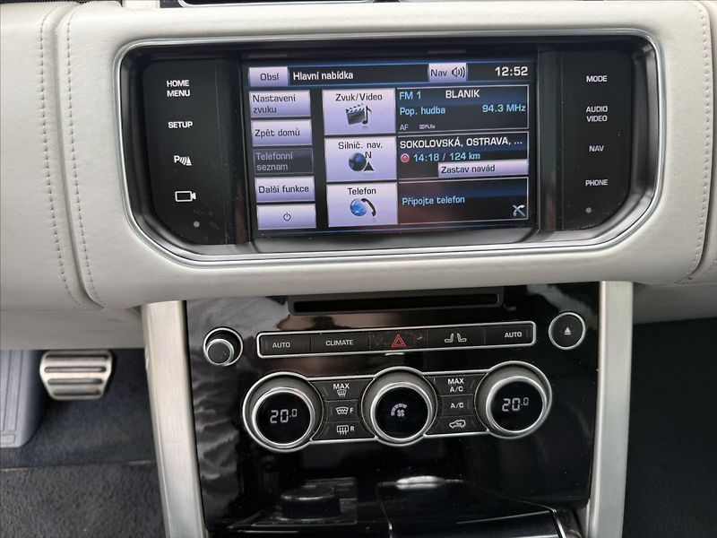 Land Rover Range Rover 4,4 AUTOBIOGRAPHY SDV8 - fotka 15 z 23
