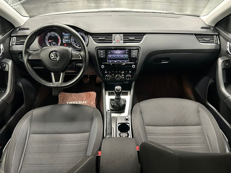 Škoda Octavia (2018) 1.4 G-Tec Ambition 2018 | Záru - fotka 30 z 54