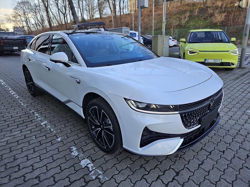 Voyah PASSION (2025) VOYAH PASSION PHEV - fotka 4 z 25