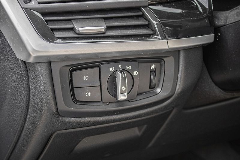 BMW X5 - fotka 16 z 42