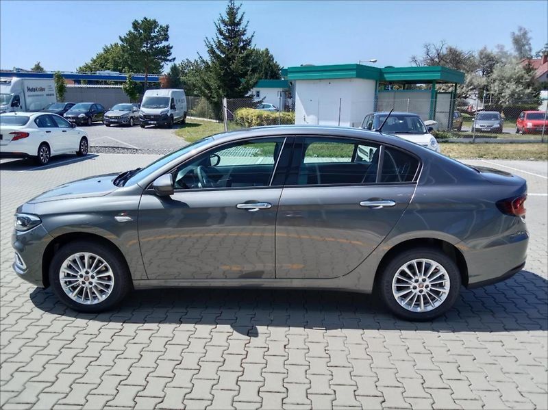 Fiat Tipo 1,0 FireFly 100K  Life - fotka 5 z 12