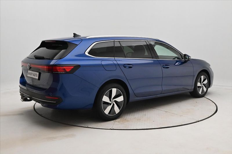 Volkswagen Passat 2,0 TDI 110 kW DSG Business Zá - fotka 5 z 33