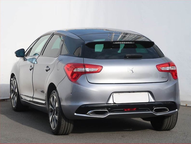 Citroën DS5 (2016) 2.0 BlueHDI, Automat - fotka 4 z 23