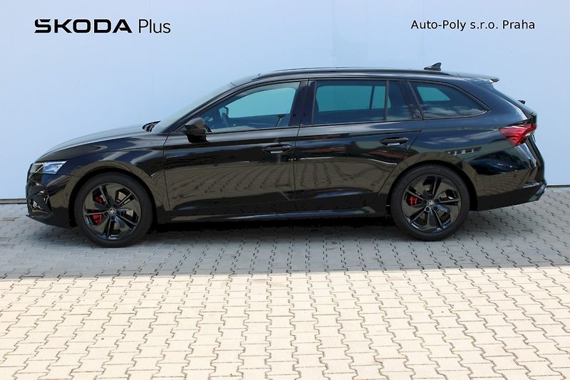 Škoda Octavia (2025) 2.0 TSI 195 kW RS - fotka 2 z 25