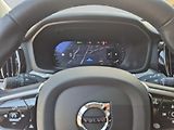 Volvo V60 B4 Plus Dark - náhled 13