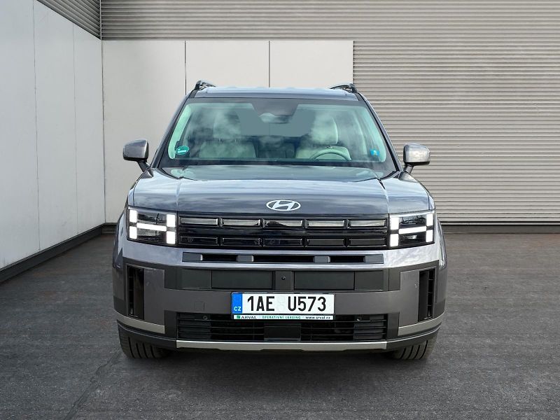 Hyundai Santa Fe (2024) STYLE 1.6T HEV 117kW AWD CZ - fotka 2 z 11