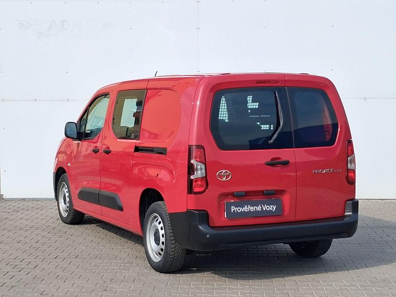 Toyota ProAce City 1.5 D-4D Extra CrewCab Active - fotka 7 z 23