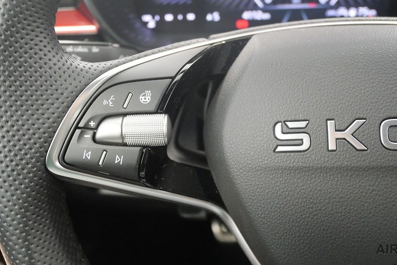 Škoda Fabia - fotka 15 z 23