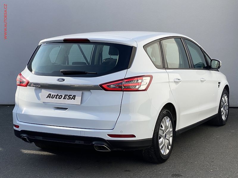 Ford S-MAX (2016) 2.0 TDCi, AC, tempo - fotka 4 z 18