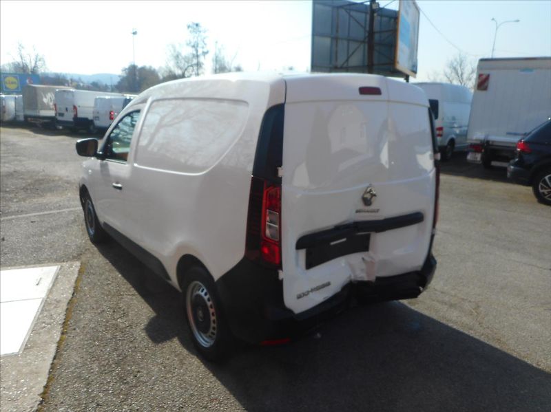Renault Express 1,5 DCi Poškozeno - fotka 7 z 21