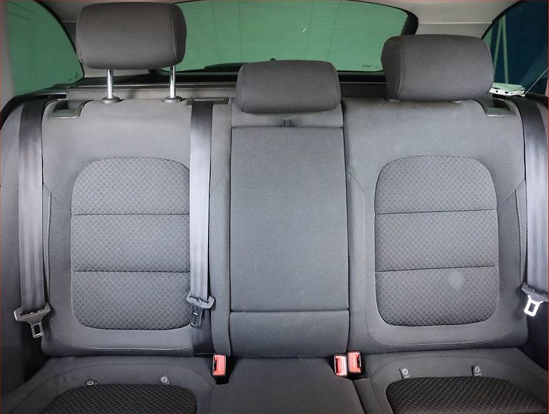 Škoda Superb (2014) 2.0 TDI, 4X4, Navi, Xenony - fotka 10 z 17