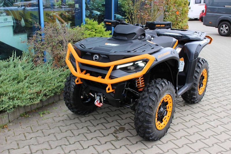 Can-Am Outlander 1000R XT-P (2025) 2025 - fotka 4 z 8