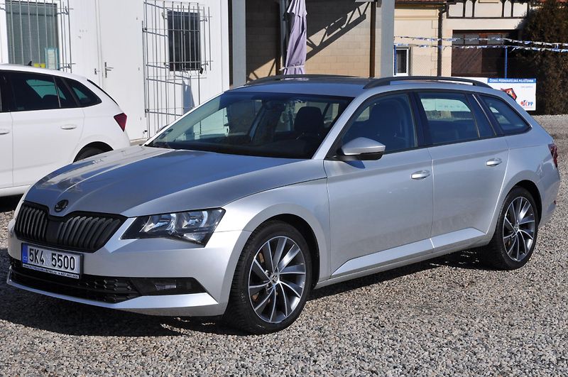 Škoda Superb III 2.0TDi 110kW KOMBI - fotka 1 z 25