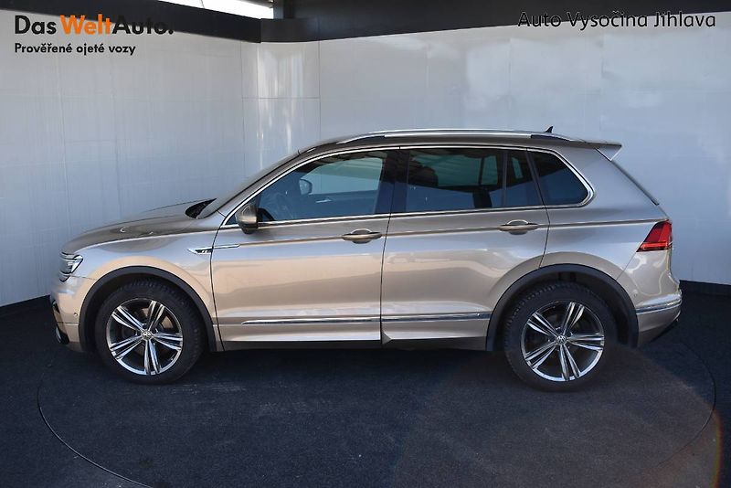 Volkswagen Tiguan (2018) 2.0TDI 140kW R-Line DSG, LED - fotka 3 z 28