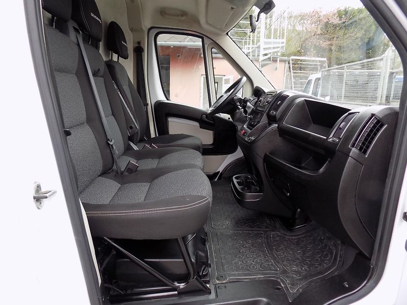 Fiat Ducato 2,3 JTD 130 KW L4H3 AC, TZ, .. - fotka 25 z 38
