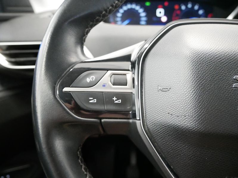 Peugeot 5008 - fotka 15 z 27
