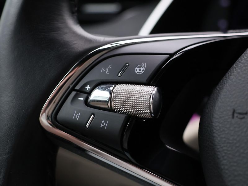 Škoda Octavia 1,5 TSI 110kW Style LED CZ - fotka 21 z 38