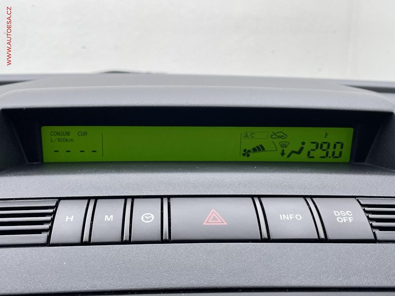 Mazda 5 (2010) 1.8 i, Xenon. výhřev sed - fotka 12 z 21
