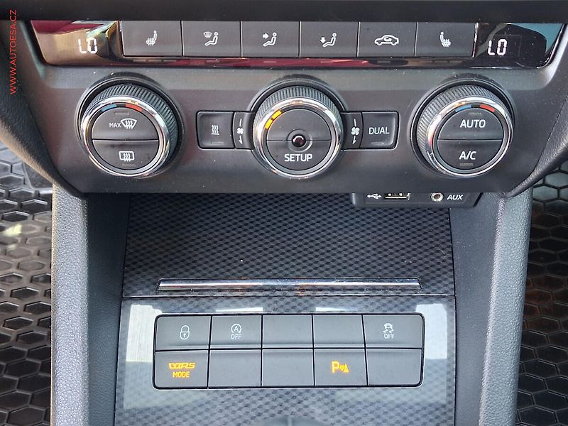 Škoda Octavia (2014) 2.0 TDi, RS - fotka 16 z 23