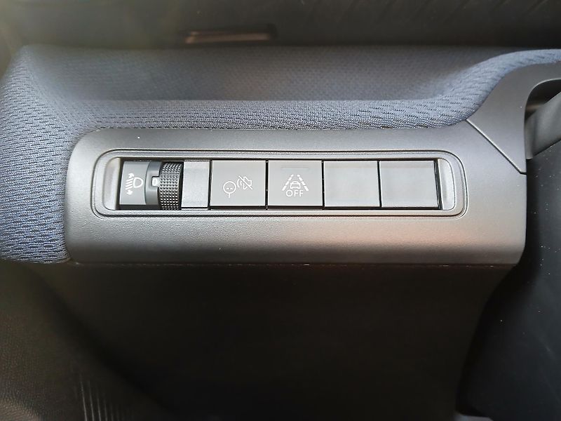 Citroën C3 Aircross (2026) COLLECTION Hybrid 145 k - fotka 19 z 29