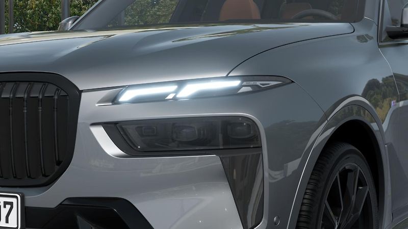 BMW X7 xDrive40d - fotka 6 z 14