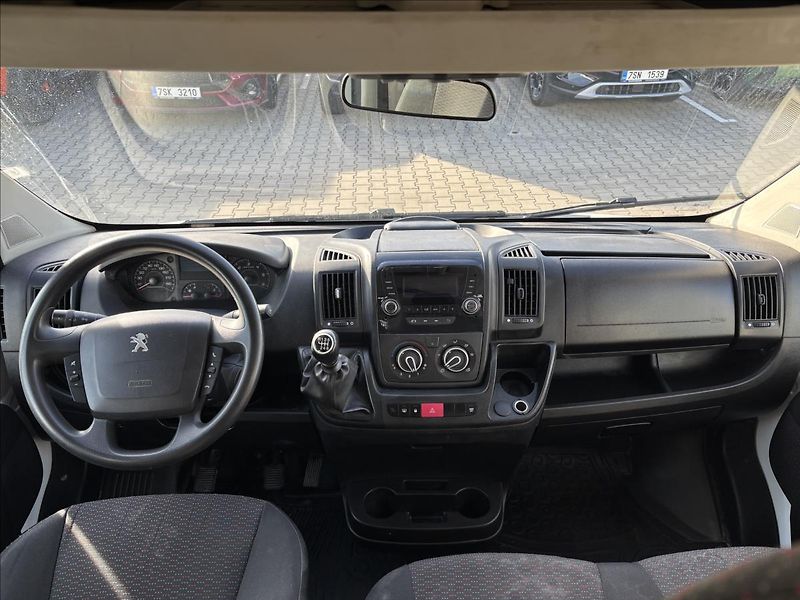 Peugeot Boxer 2,2 Bluehdi  103kW L2 DPH - fotka 13 z 29