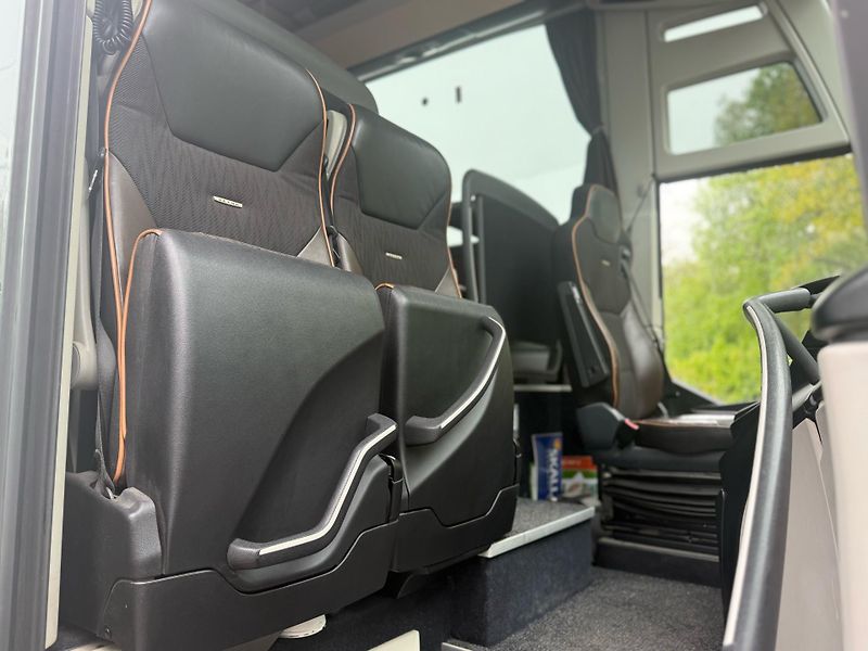 Setra (2015) Setra S515 HD | 1.Maj/TOP/880l - fotka 15 z 21