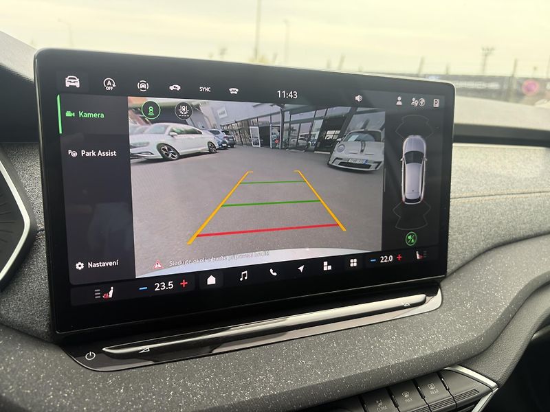 Škoda Octavia 2.0TDI 110 kW DSG TOP SELECTIO - fotka 17 z 22