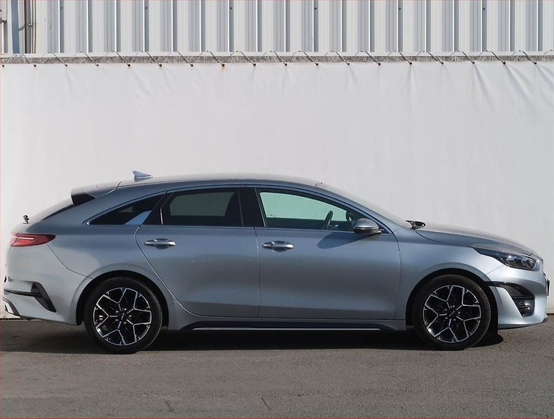 Kia Pro_Ceed (2023) GT-Line 1.5 T-GDI, Záruka - fotka 6 z 23
