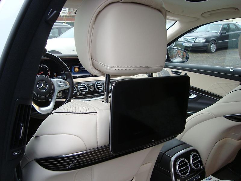 Mercedes-Benz Třídy S (2018) Maybach 560 4-Matic,ČR,1.Maj - fotka 31 z 77
