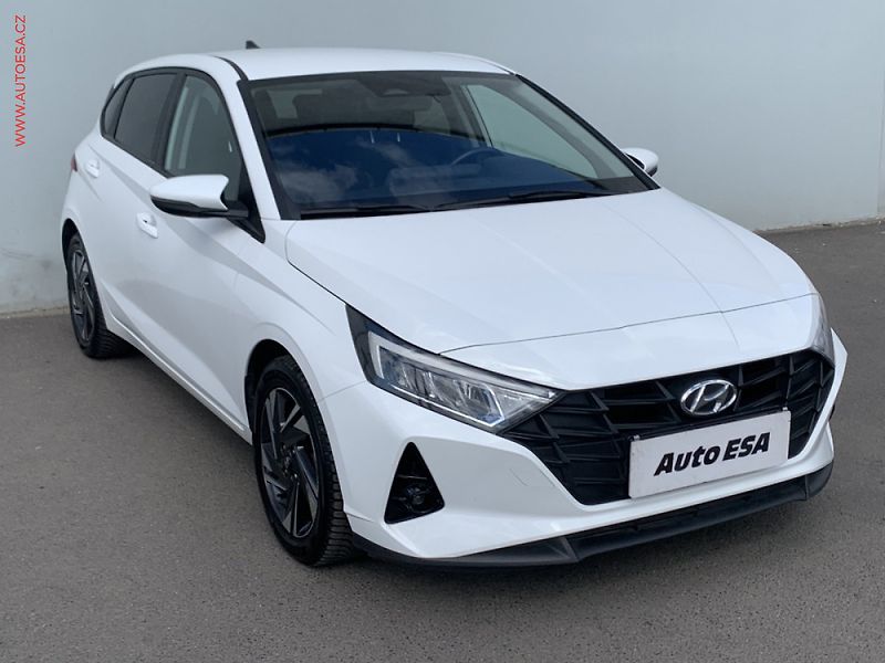 Hyundai i20 (2020) 1.0 T-GDi, AT, kamera, +kola - fotka 1 z 3