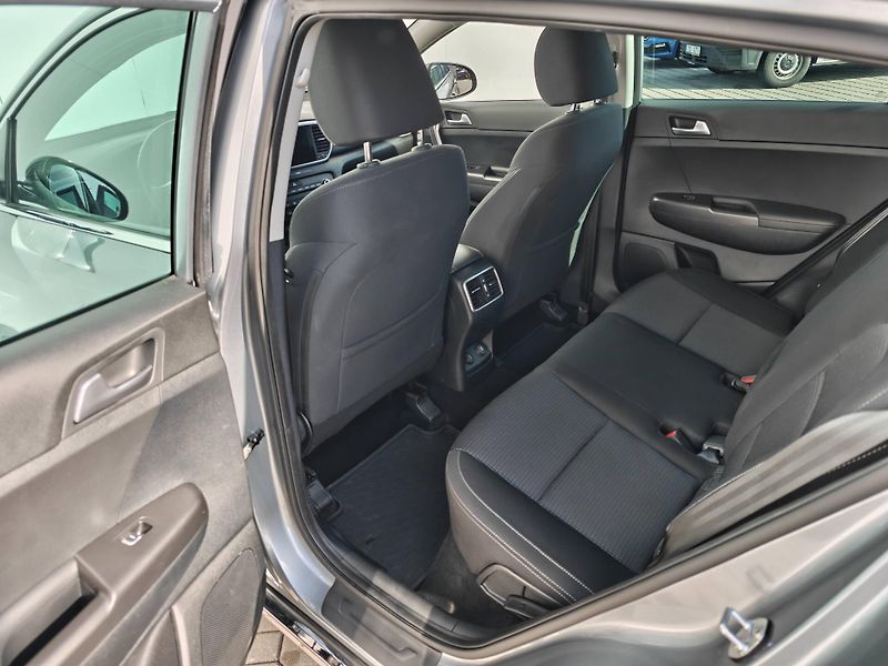 Kia Sportage TOP 1,6 CRDi - fotka 7 z 25