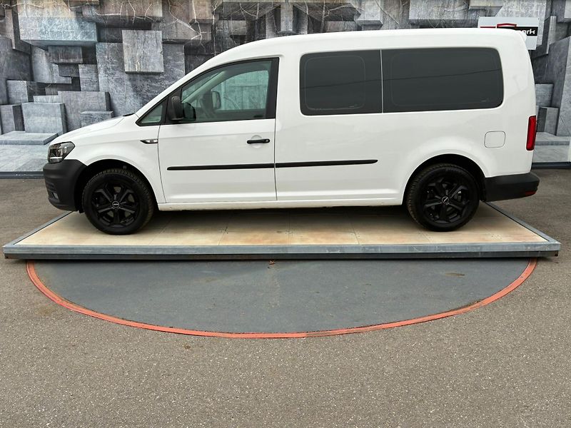 Volkswagen Caddy (2016) MAXI, 2.0TDi, 75KW, 7 MÍST - fotka 4 z 19