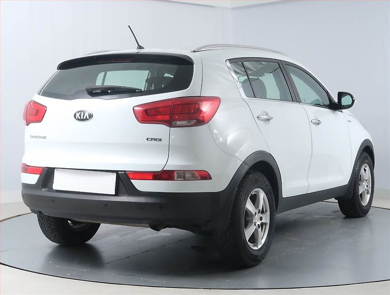 Kia Sportage (2016) 2.0 CRDi, 4X4, Tempomat - fotka 5 z 15