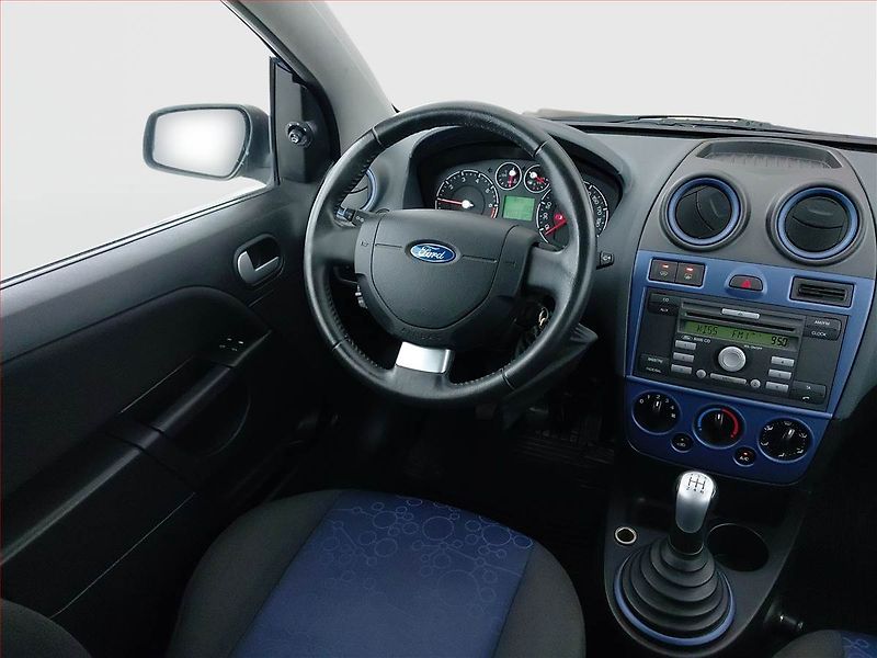 Ford Fiesta (2008) 1.3 i, nová STK, jezdí výborně - fotka 7 z 14