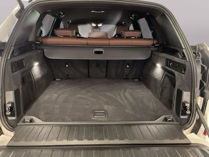 BMW X5 xDrive30d M-Sport Pro Vzduch - fotka 13 z 13