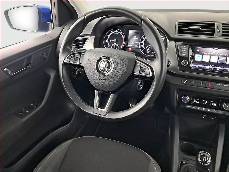 Škoda Fabia (2019) Style 1.0 TSI, Tempomat - fotka 7 z 16