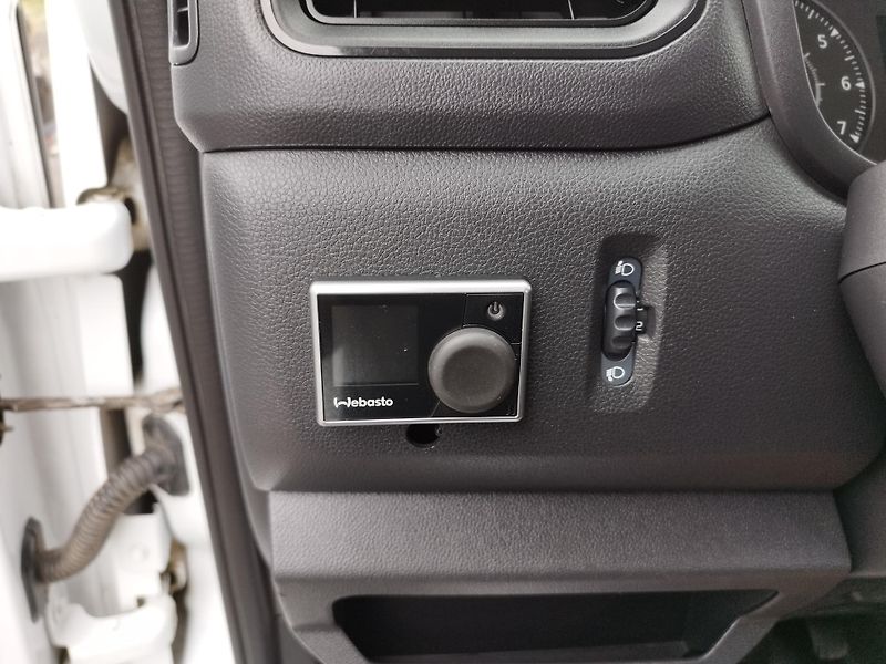 Renault Master (2020) 2,3DCI,132KW,6MÍST,LED,NAV,TAŽ - fotka 19 z 27
